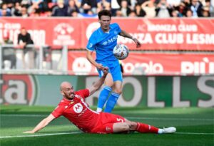Monza bị đánh giá thấp hơn Napoli
